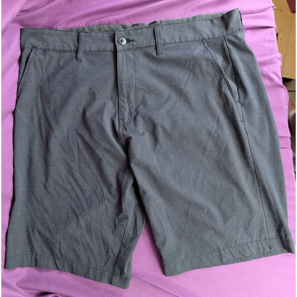 Burnside 360 Hybrid Series 38 Charcoal Gray Classic Boardshort Fine Stripe